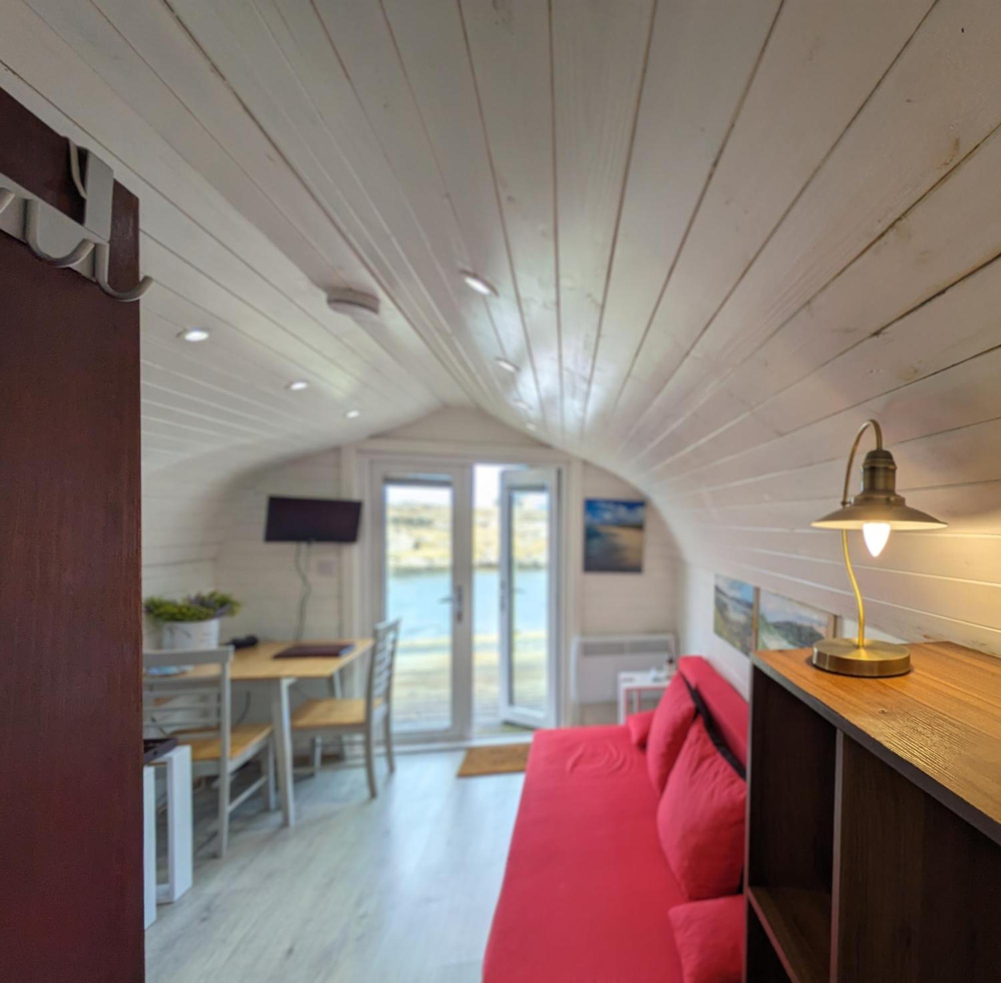 Glamping Pod For 2 Pod Beag Na Haun Eriskay Vila Exterior foto