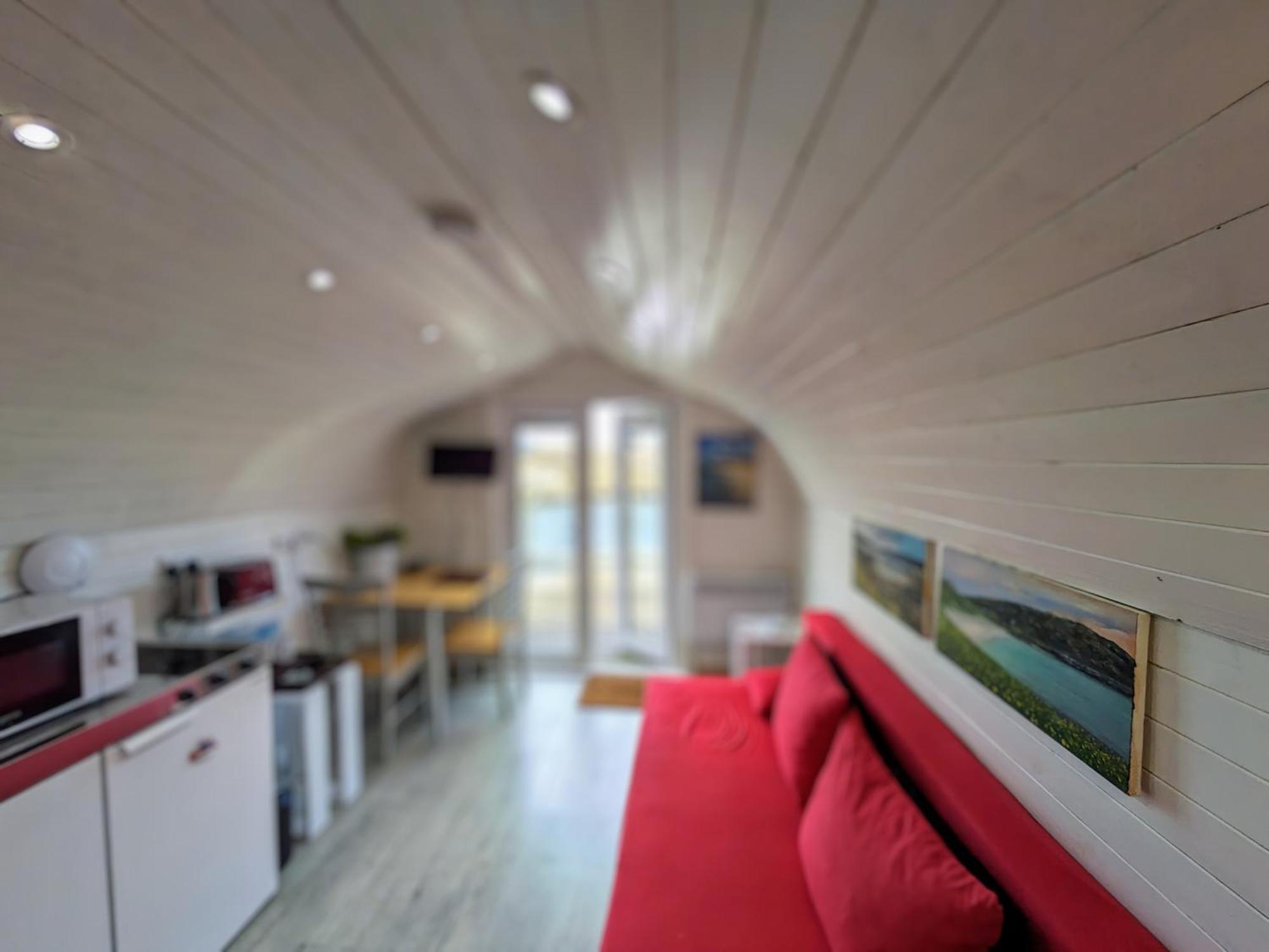 Glamping Pod For 2 Pod Beag Na Haun Eriskay Vila Exterior foto