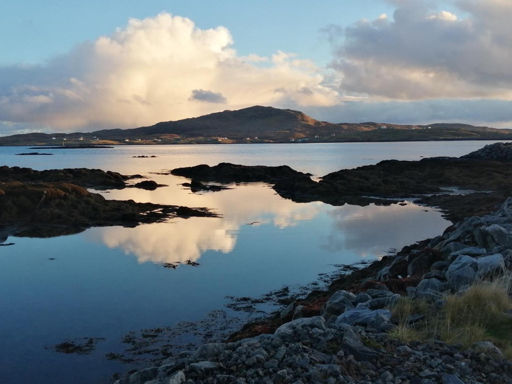 Glamping Pod For 2 Pod Beag Na Haun Eriskay Vila Exterior foto